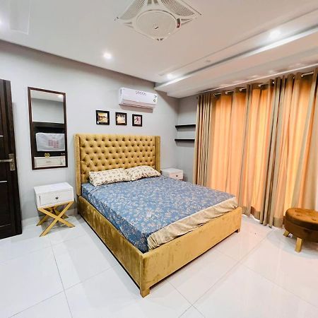 Eiffel Luxury Apartments 拉合尔 外观 照片