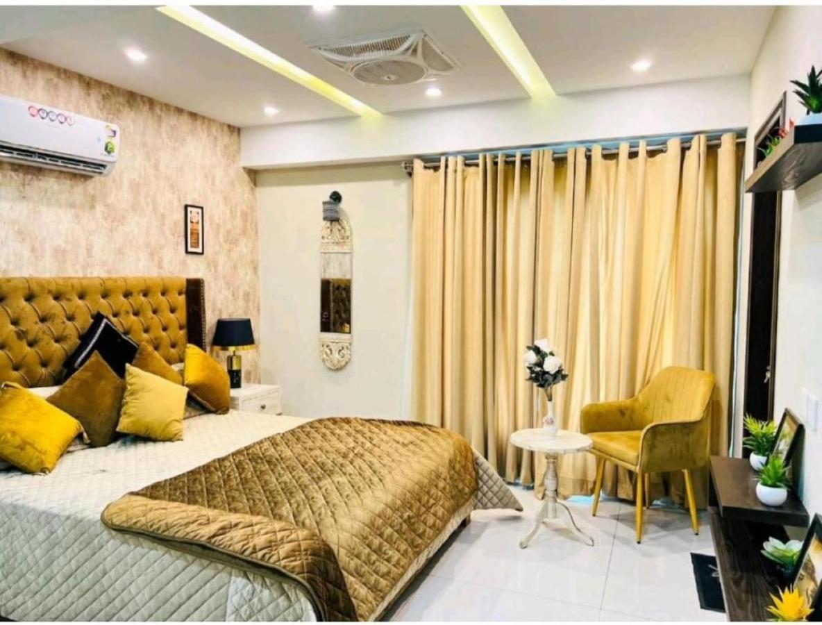 Eiffel Luxury Apartments 拉合尔 外观 照片